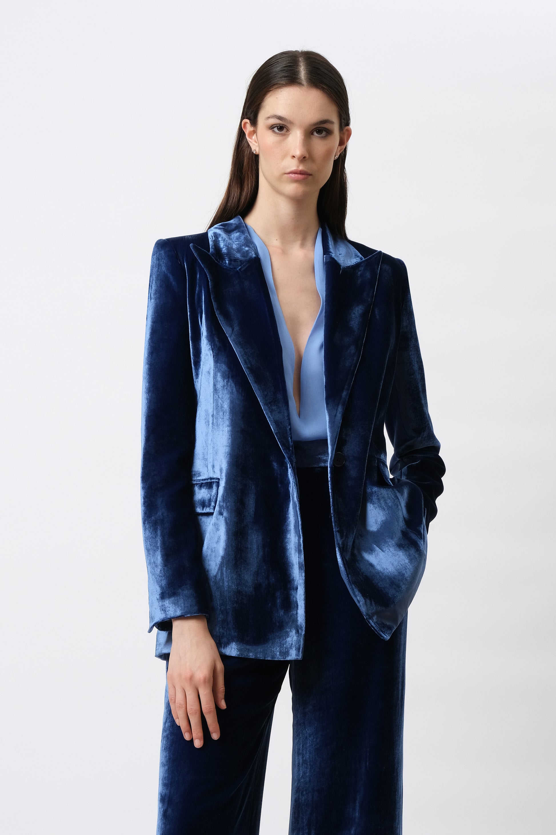 Tailor-made velvet blazer - Aerenica