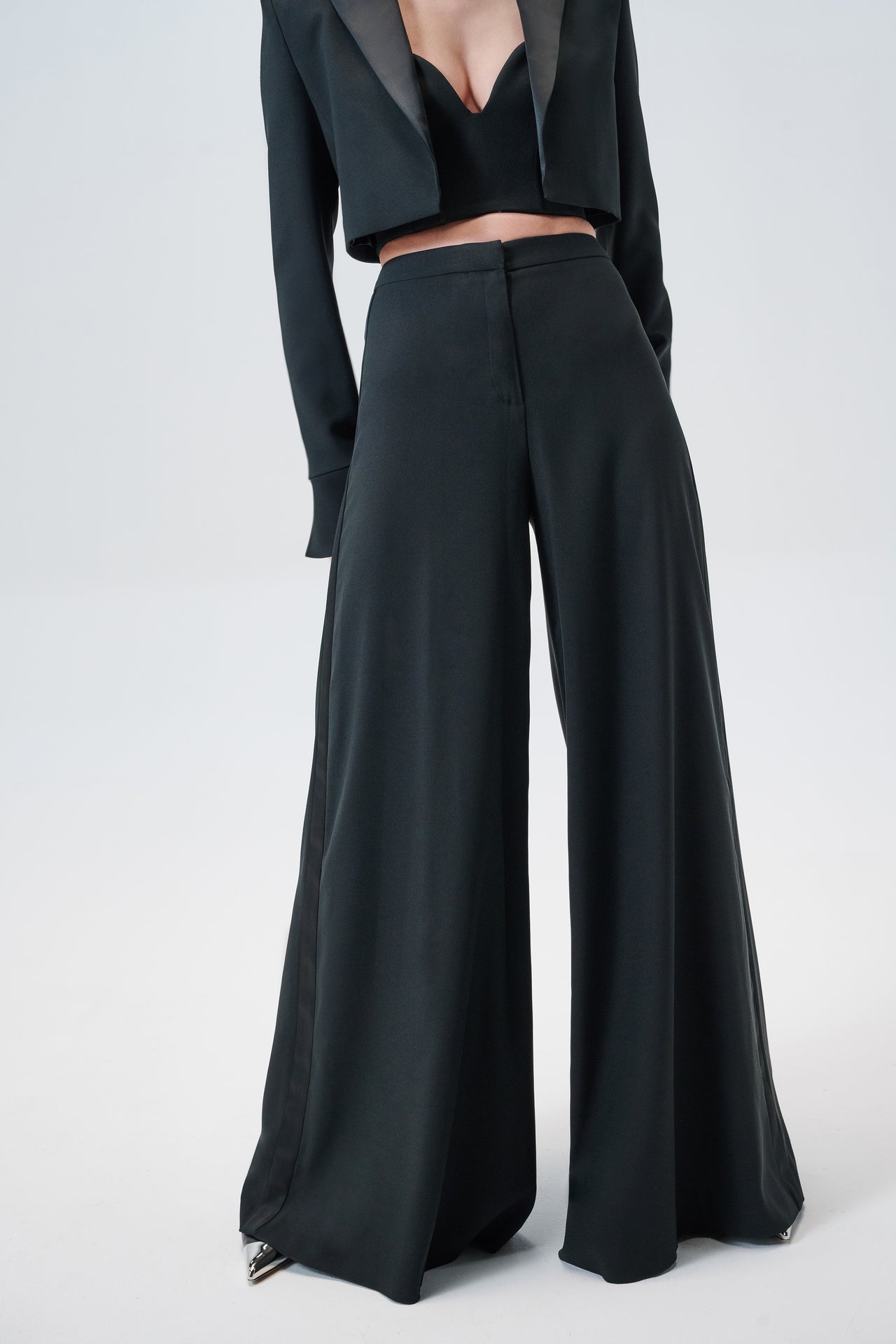 Smoking pants in crêpe cady - Aerenica